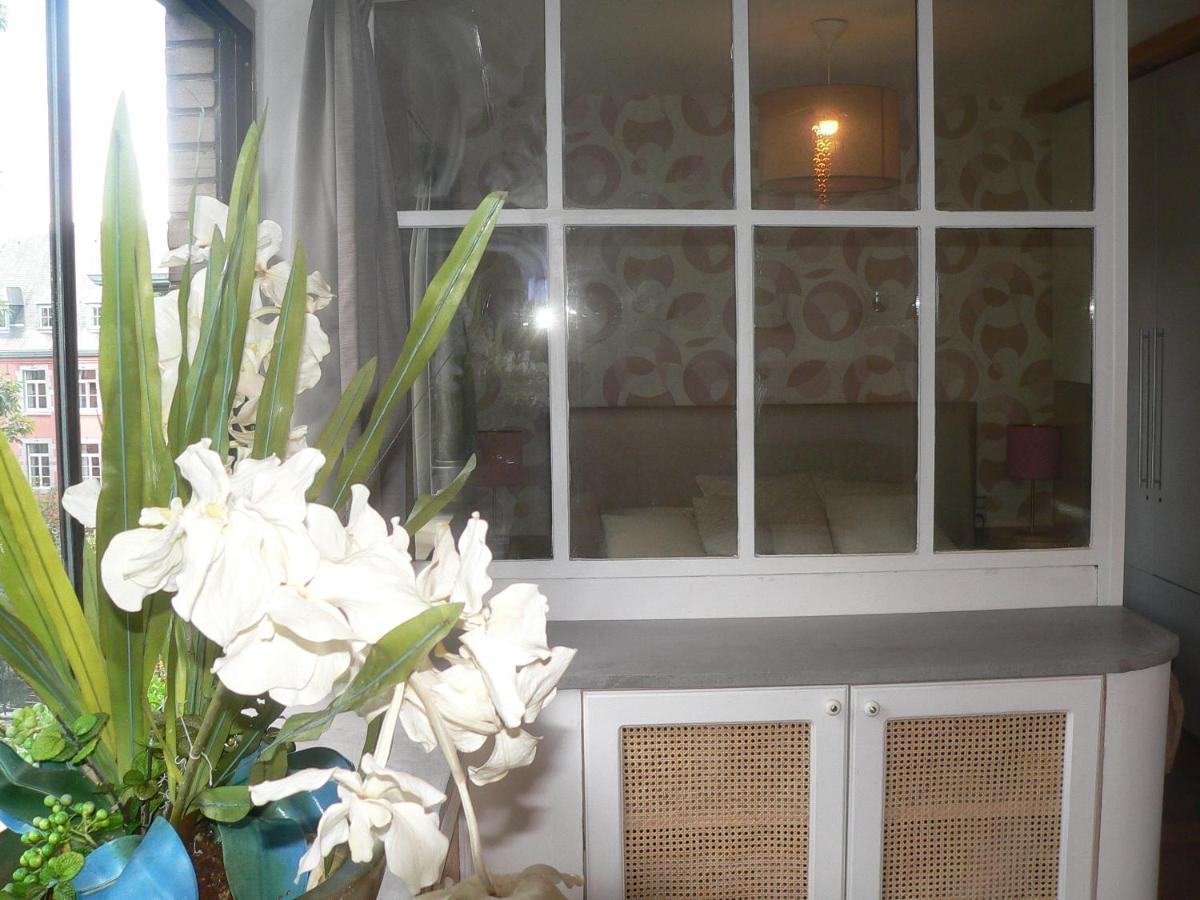 Liege Centre 6 Rue Montagne Sainte Walburge, 4000 Liege, Pour 2 Pers A 3 Minutes De La Gare St Lambert Apartment ภายนอก รูปภาพ