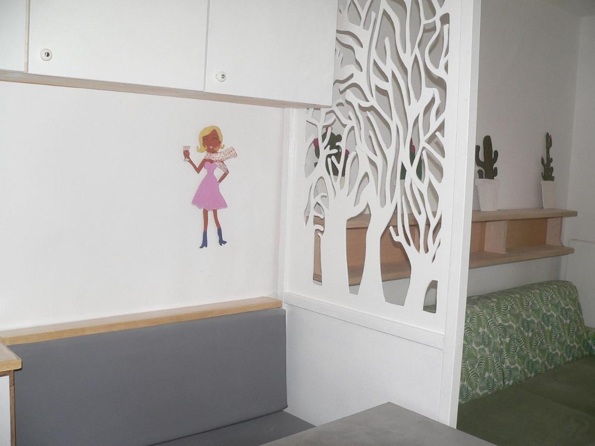 Liege Centre 6 Rue Montagne Sainte Walburge, 4000 Liege, Pour 2 Pers A 3 Minutes De La Gare St Lambert Apartment ภายนอก รูปภาพ