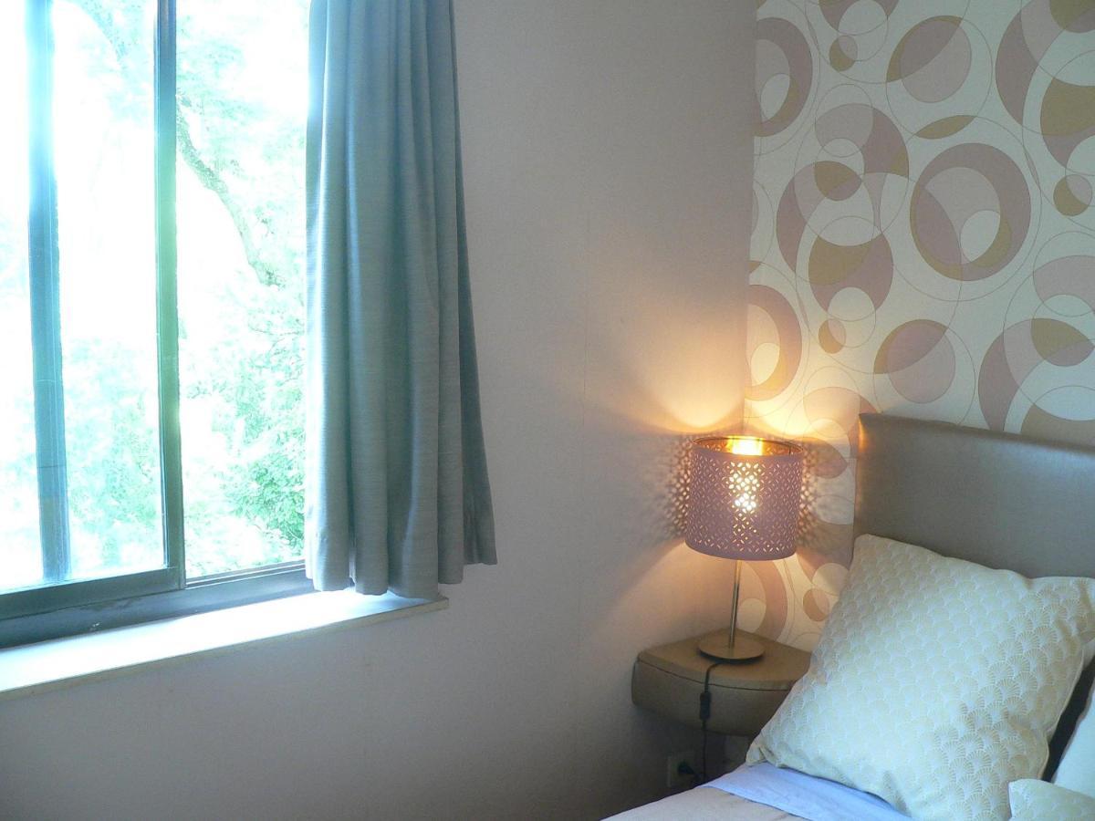 Liege Centre 6 Rue Montagne Sainte Walburge, 4000 Liege, Pour 2 Pers A 3 Minutes De La Gare St Lambert Apartment ภายนอก รูปภาพ