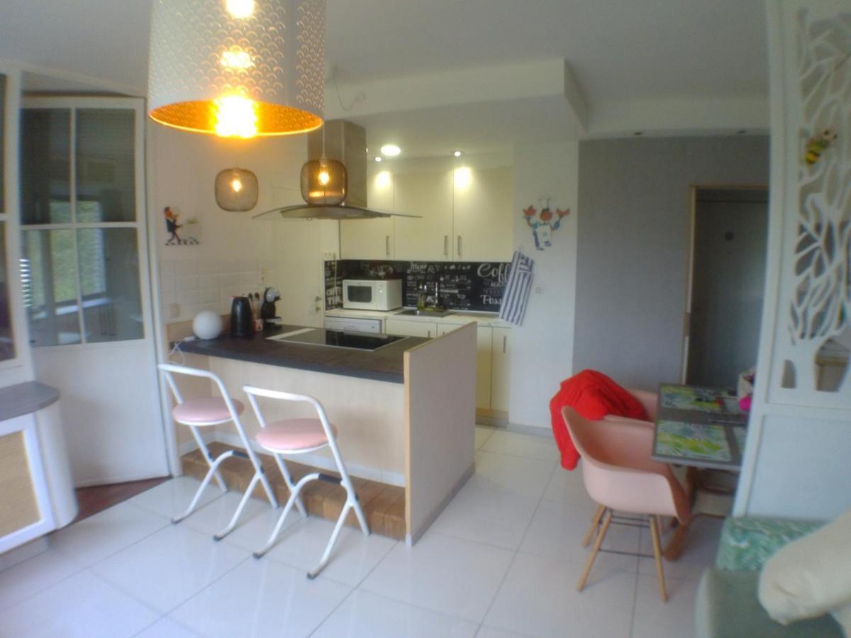 Liege Centre 6 Rue Montagne Sainte Walburge, 4000 Liege, Pour 2 Pers A 3 Minutes De La Gare St Lambert Apartment ภายนอก รูปภาพ