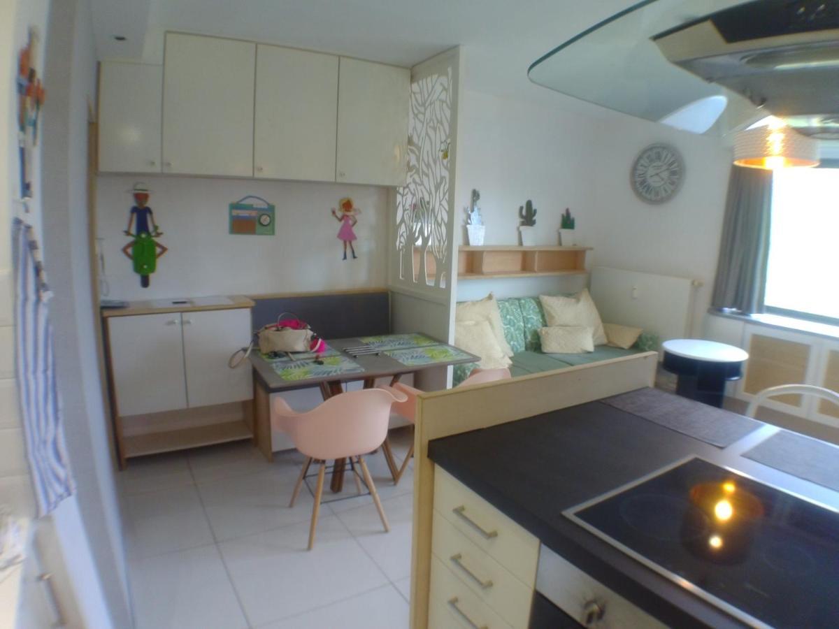 Liege Centre 6 Rue Montagne Sainte Walburge, 4000 Liege, Pour 2 Pers A 3 Minutes De La Gare St Lambert Apartment ภายนอก รูปภาพ