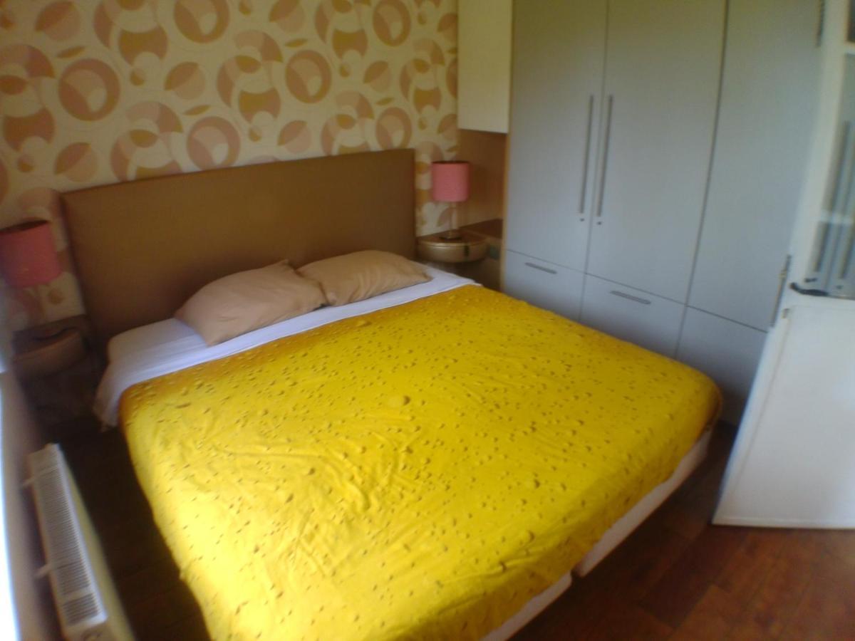 Liege Centre 6 Rue Montagne Sainte Walburge, 4000 Liege, Pour 2 Pers A 3 Minutes De La Gare St Lambert Apartment ภายนอก รูปภาพ
