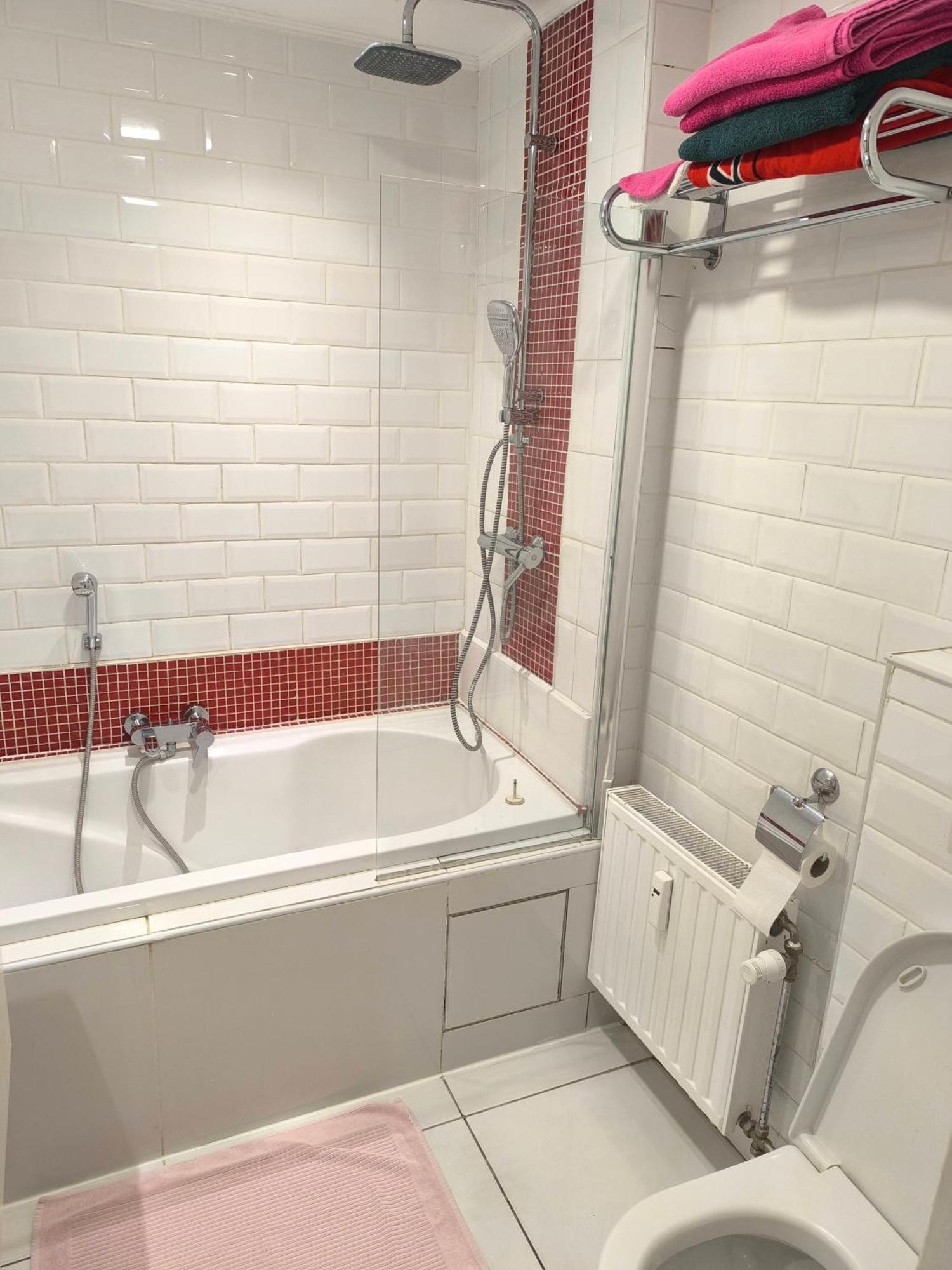 Liege Centre 6 Rue Montagne Sainte Walburge, 4000 Liege, Pour 2 Pers A 3 Minutes De La Gare St Lambert Apartment ภายนอก รูปภาพ